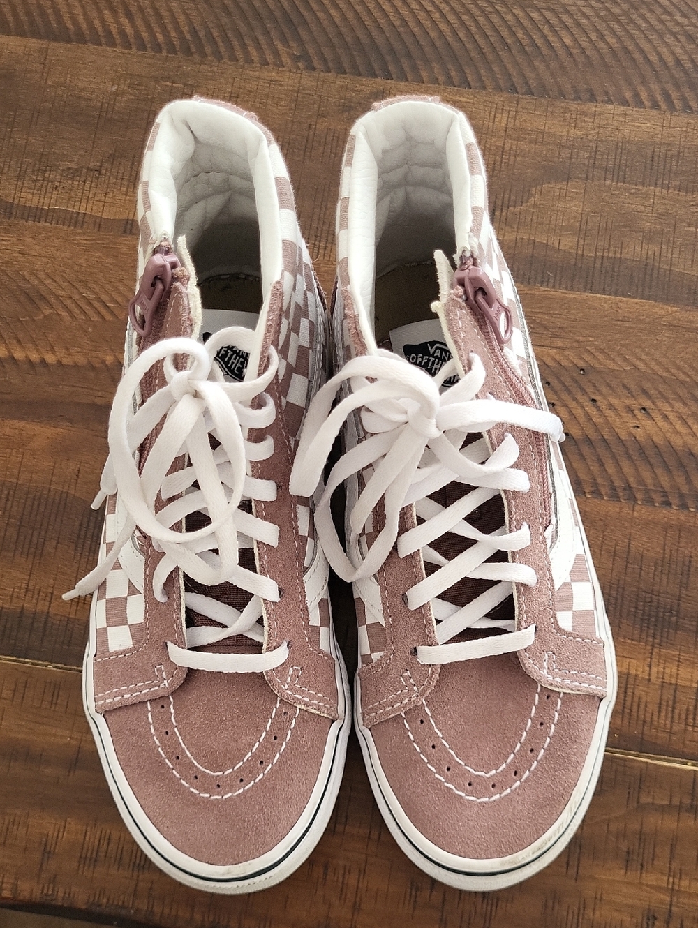 Vans Women’s Pink and White Checkerboard Sk8-Hi Zip Sneakers